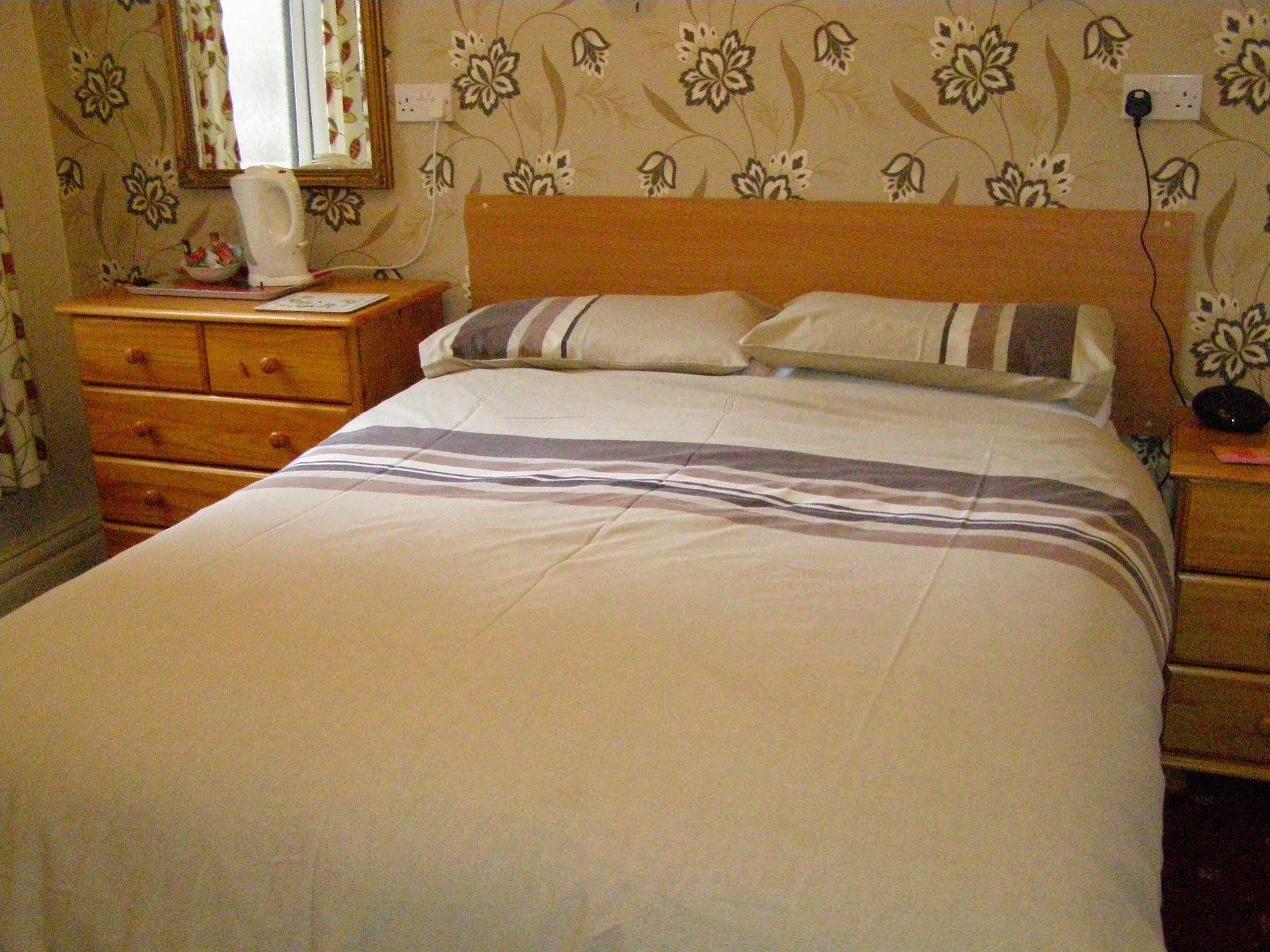 Blantyre Guest House Бринлингтон Экстерьер фото